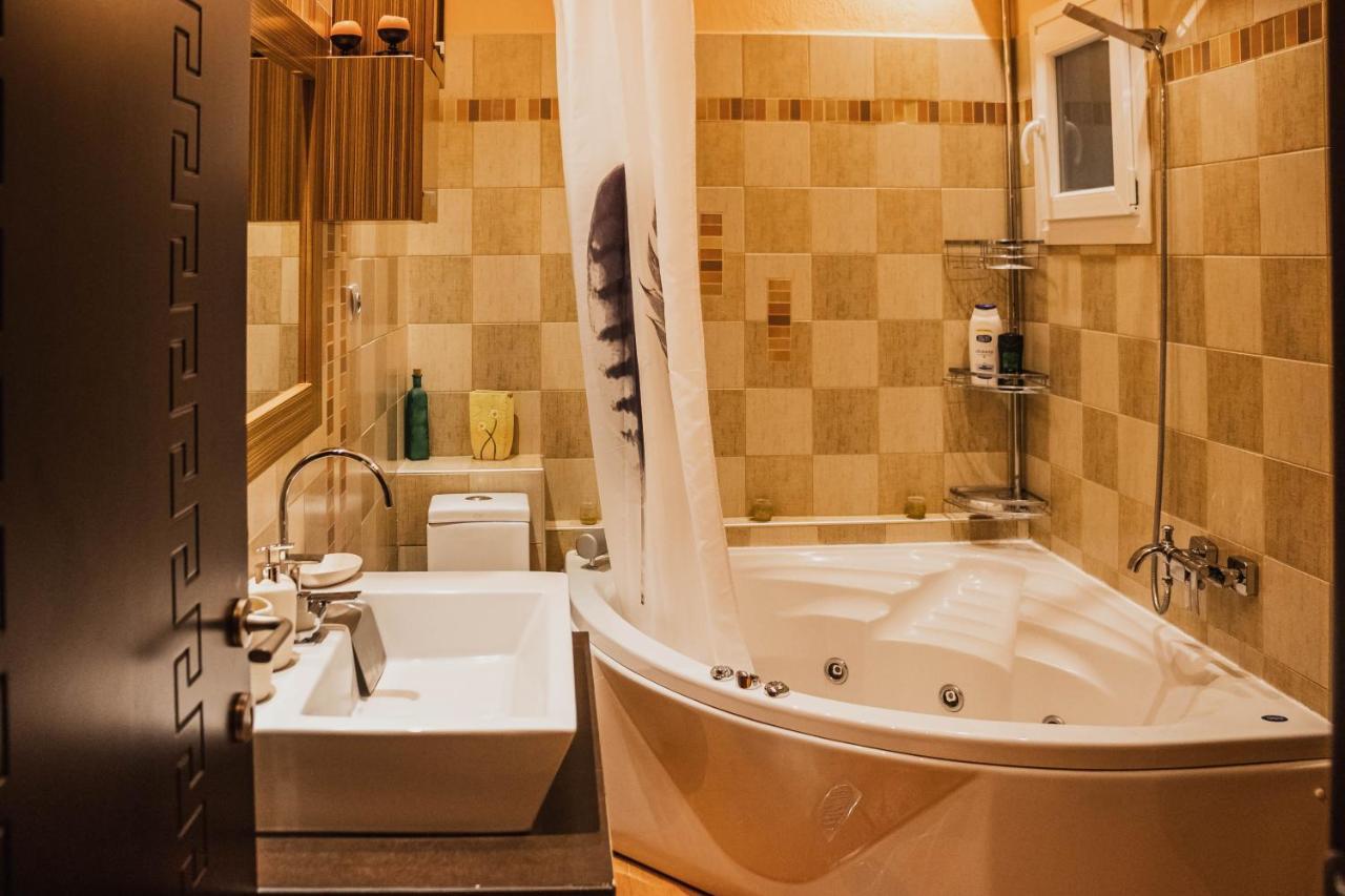 Ferienwohnung Bojana' S Luxury House Larissa Exterior foto
